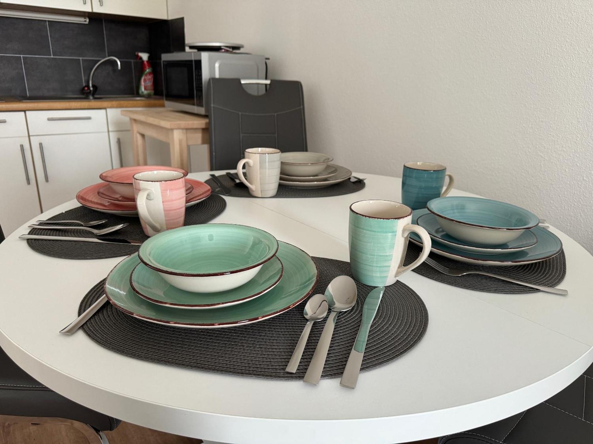 Emilia - Einzigartige Lage, Pools, Sauna Apartment *