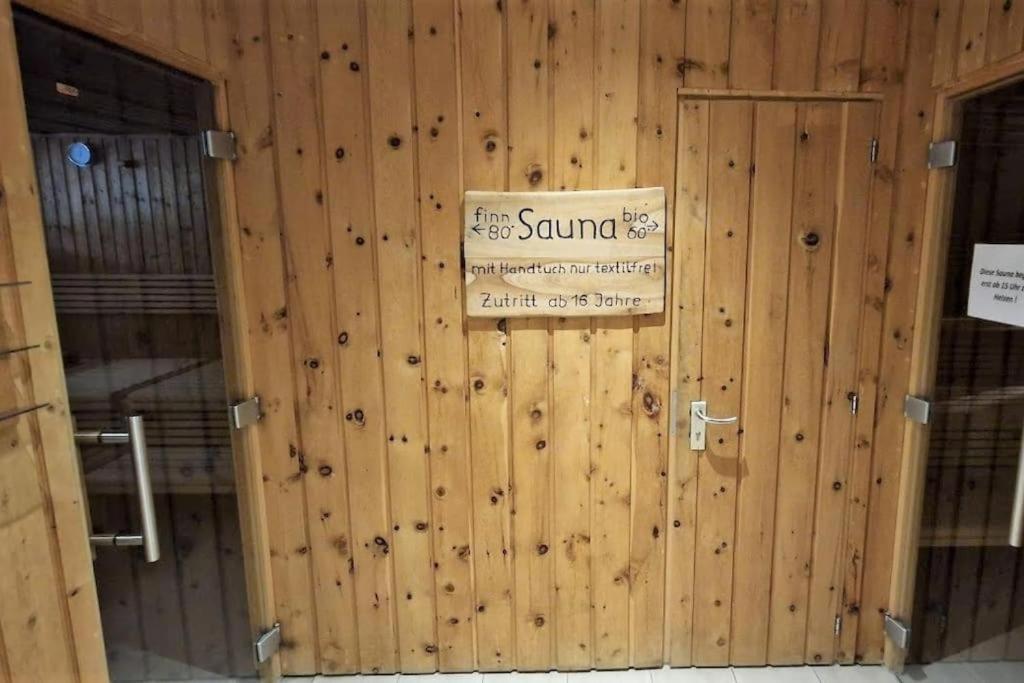 Emilia - Einzigartige Lage, Pools, Sauna